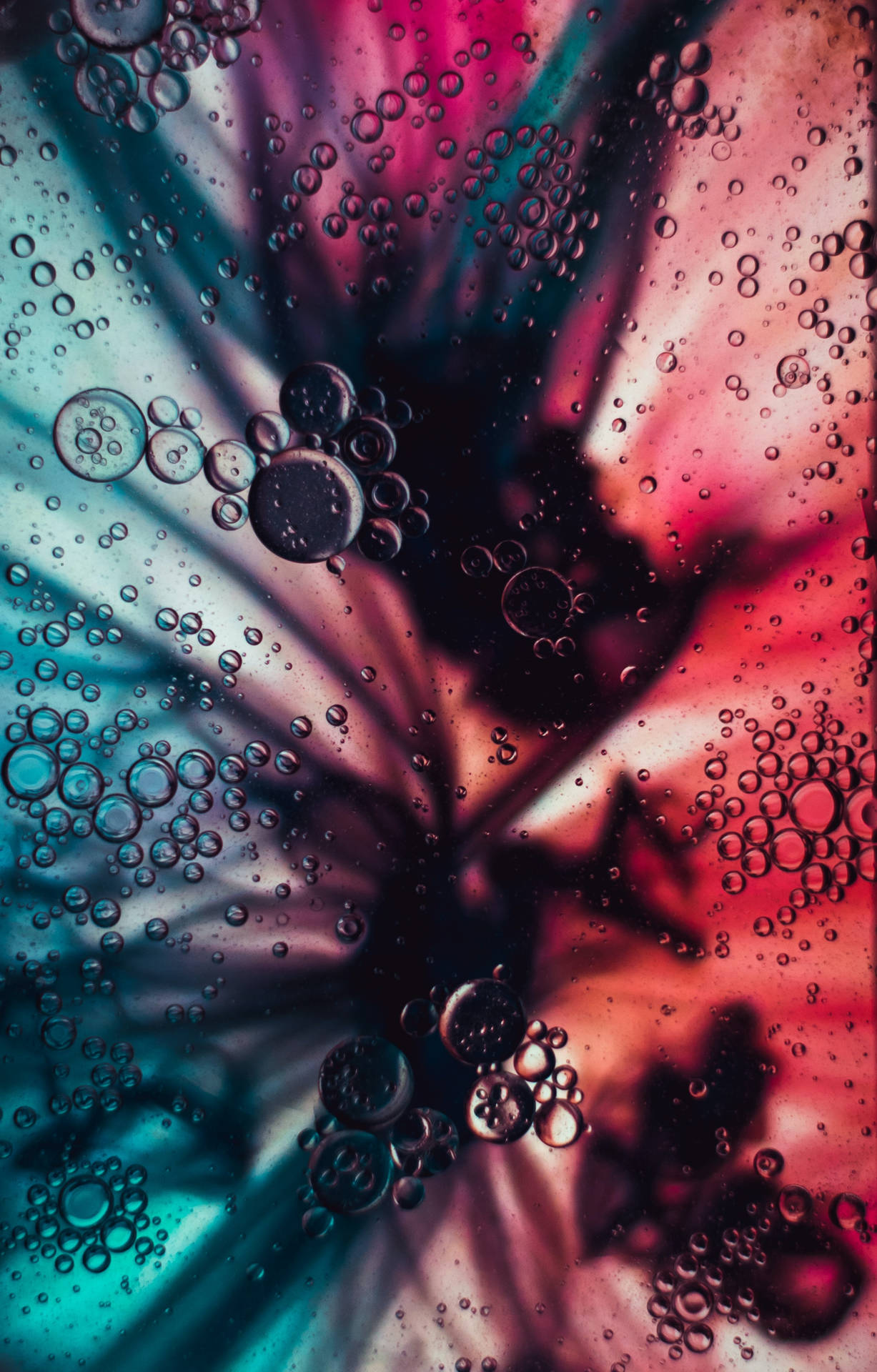 4k Iphone Colored Bubble Wallpaper
