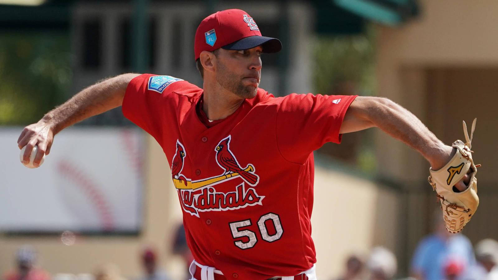 Adam Wainwright In Red Cardinals Jersey Wallpaper