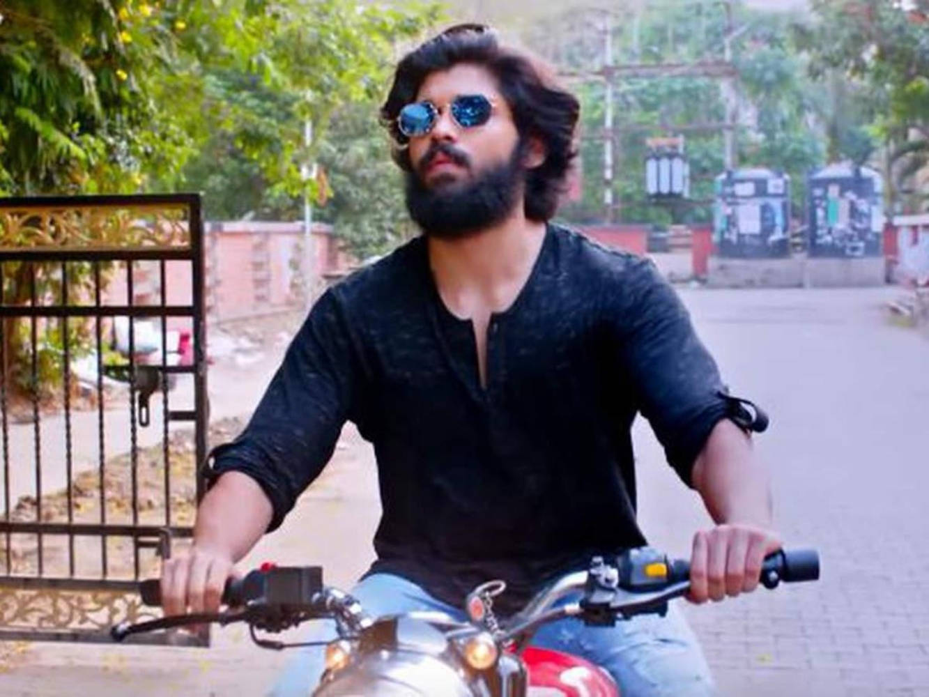 Adithya Varma Scene Of Driving A Motorcycle Wallpaper