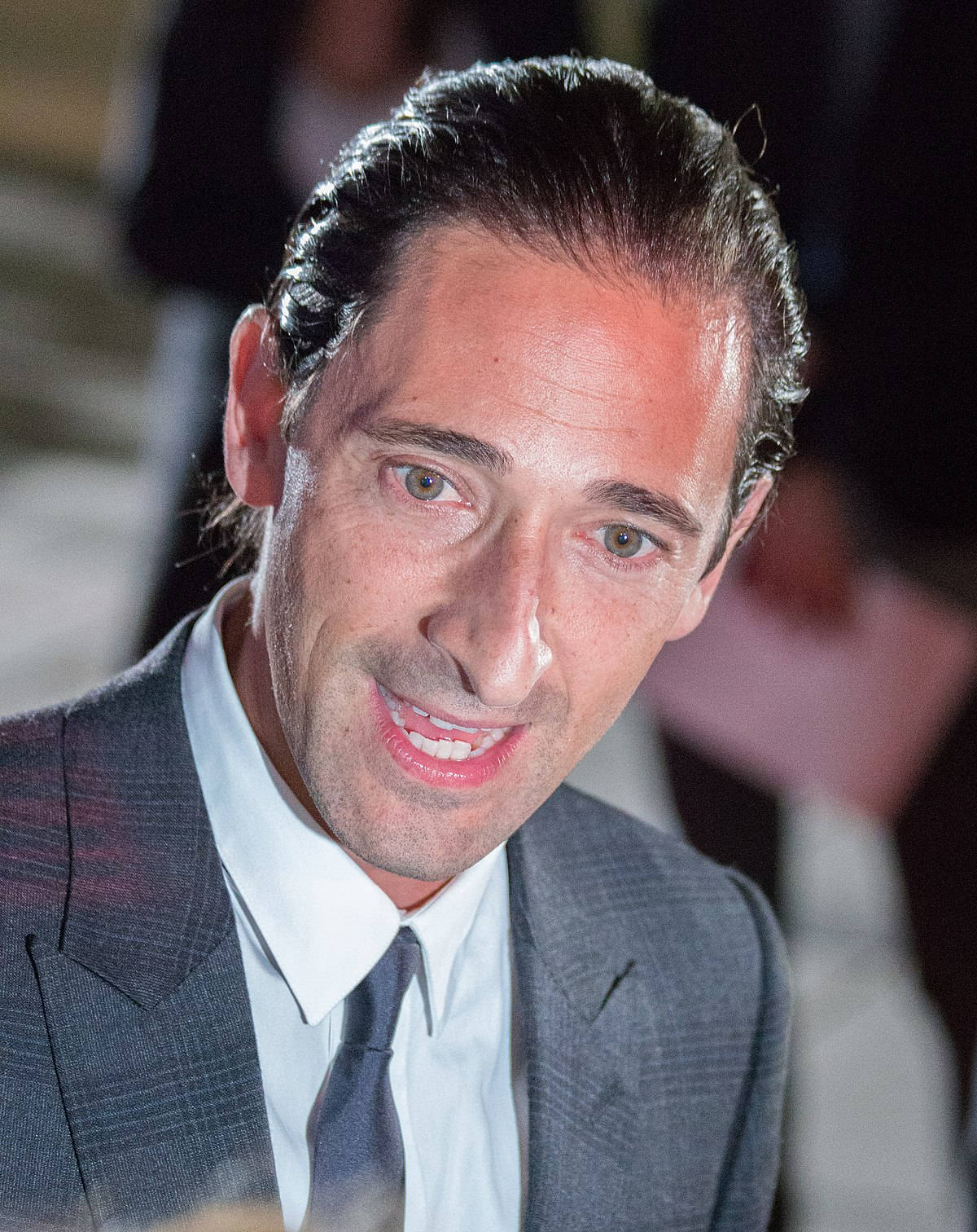 Adrien Brody Talking Wallpaper