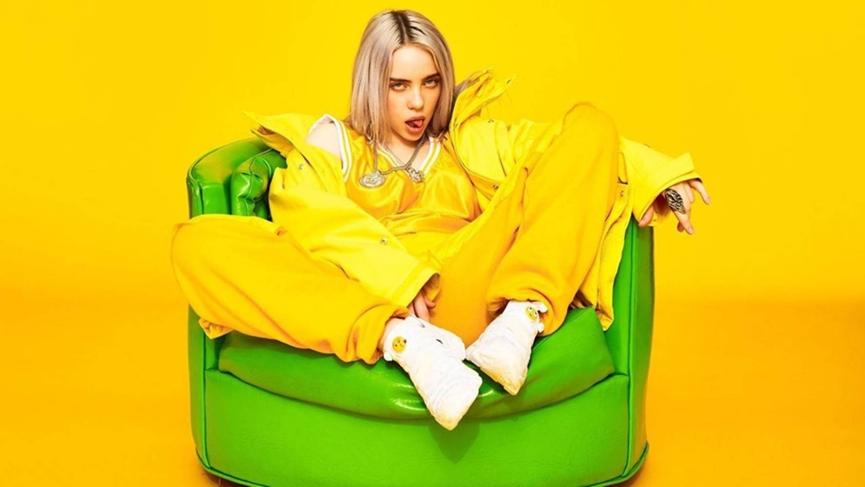 Aesthetic Billie Eilish Yellow And Green Wallpaper