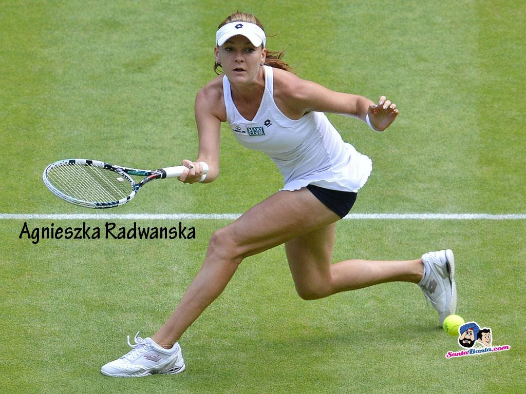 Agnieszka Radwanska Ready For The Ball Wallpaper