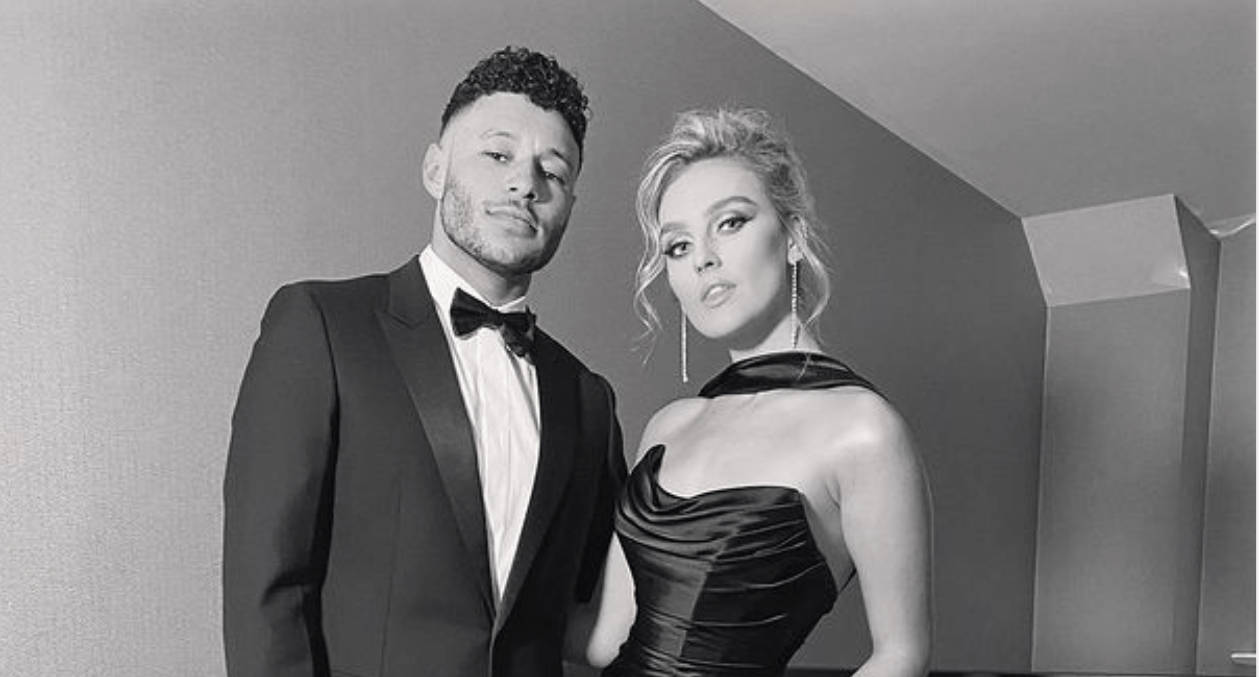 Alex Oxlade-chamberlain Perrie Edwards Monochrome Wallpaper