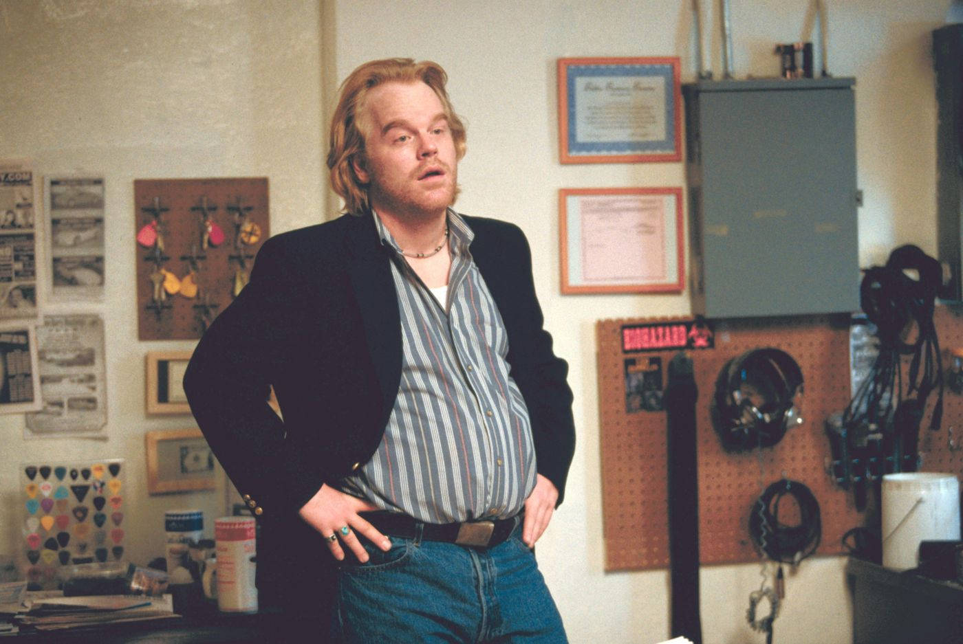 American Actor Philip Seymour Hoffman Punch Love Drunk Movie Wallpaper