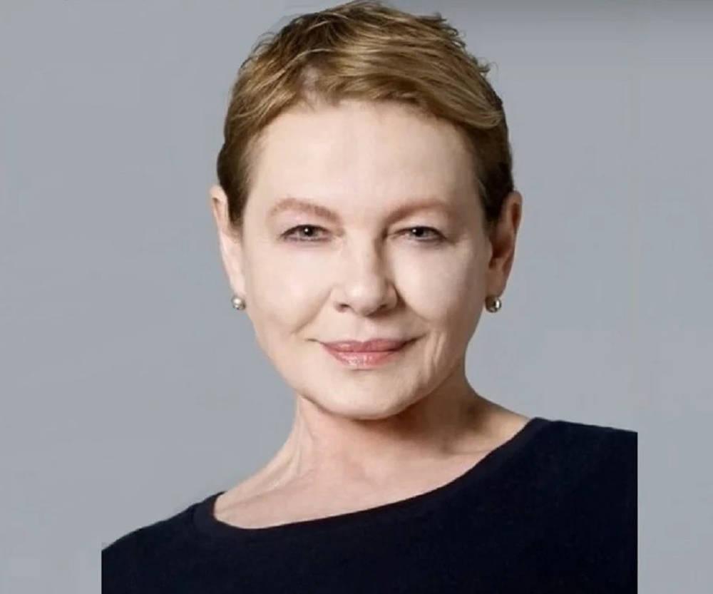 American Actress Dianne Wiest Wallpaper