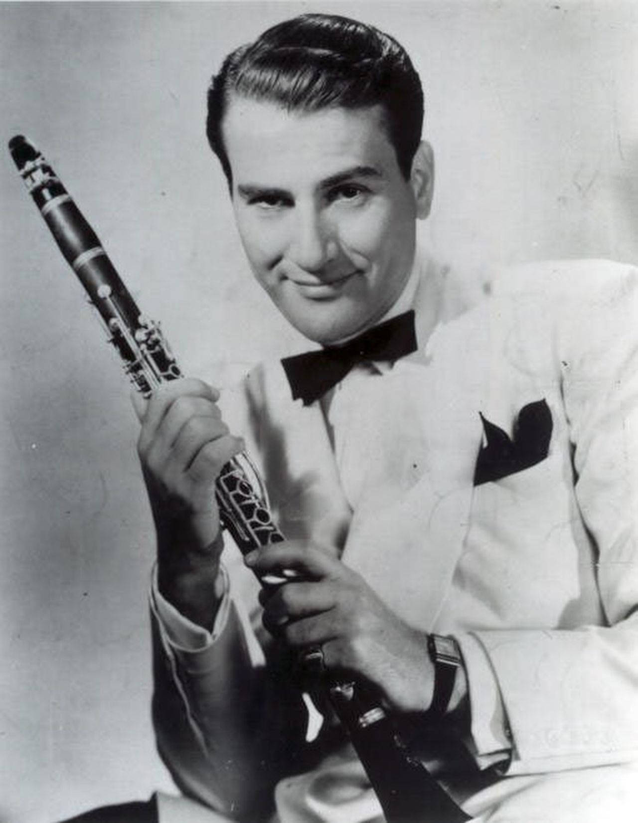 American Clarinetist Artie Shaw Portrait Wallpaper