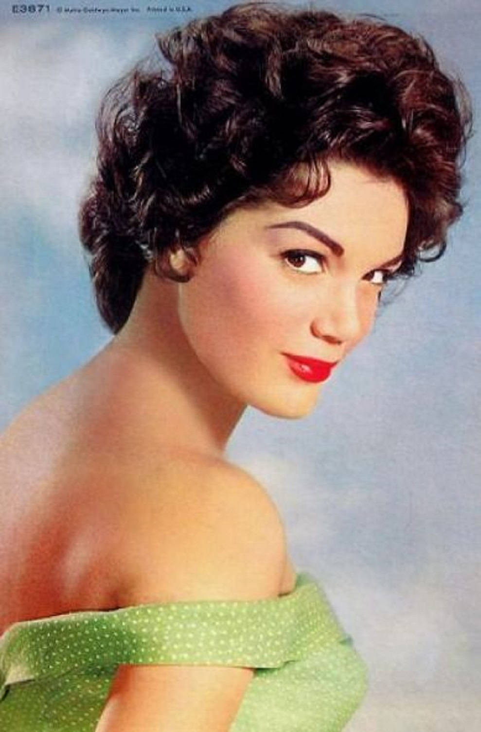 American Singer Actress Connie Francis 1959 Studio Portrait Wallpaper