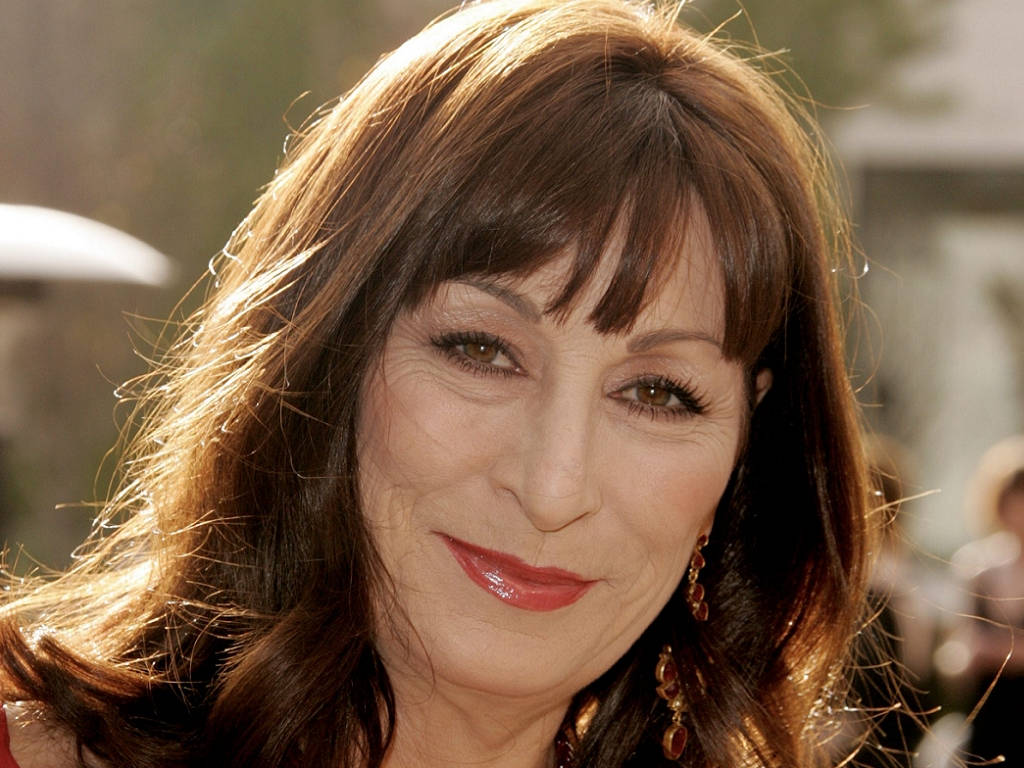 Anjelica Huston Award-winning Star Wallpaper