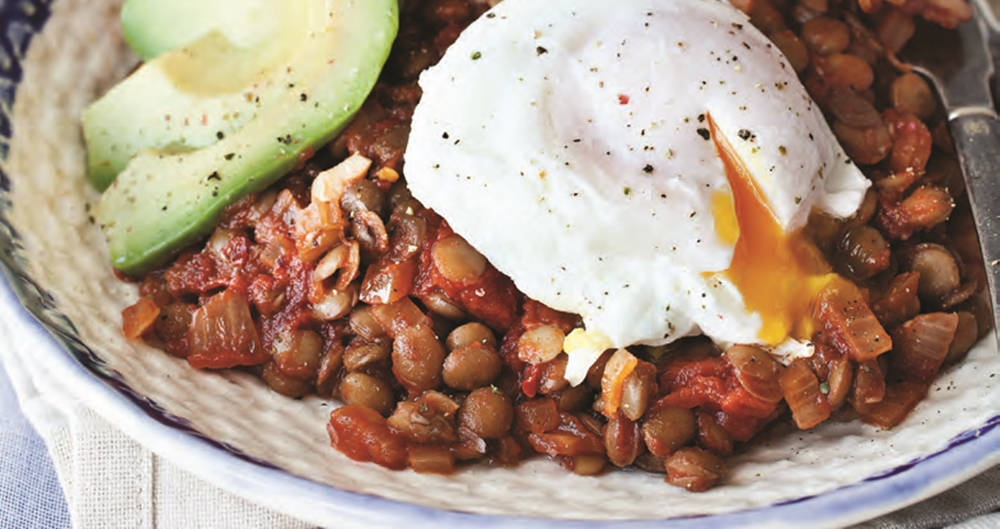 Appetizing Huevos Rancheros With Nutritious Lentils Wallpaper