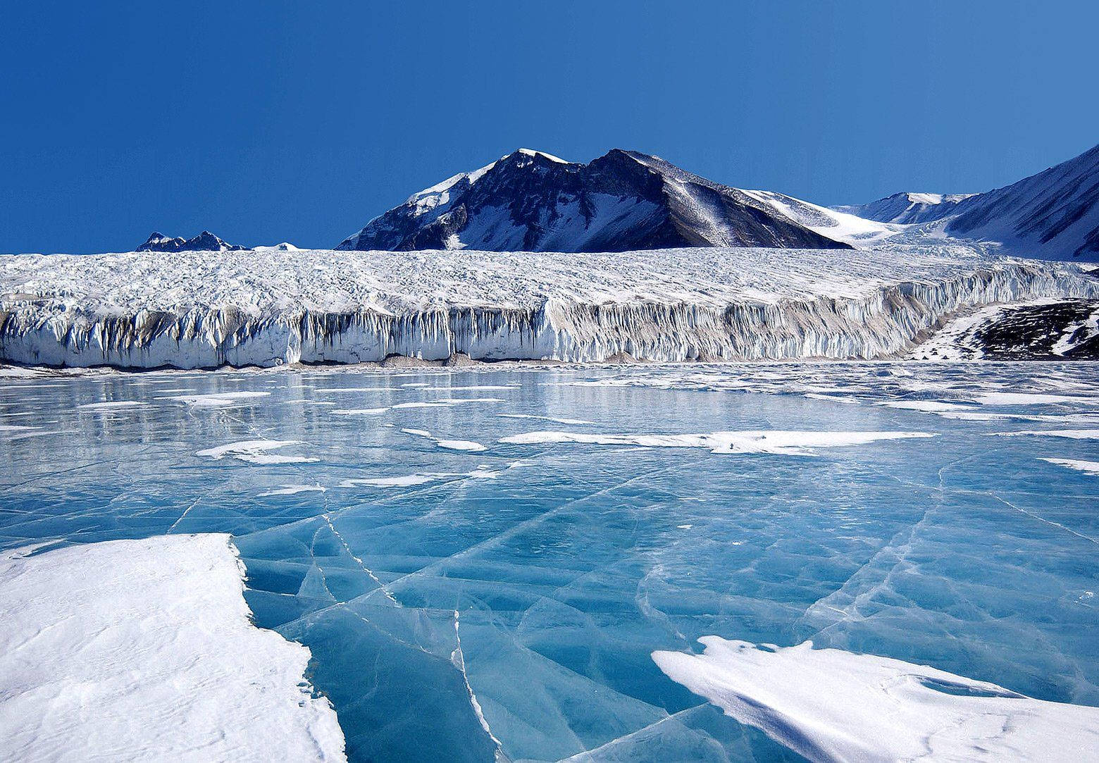 Arctic Sheet Of Thick Ice Wallpaper