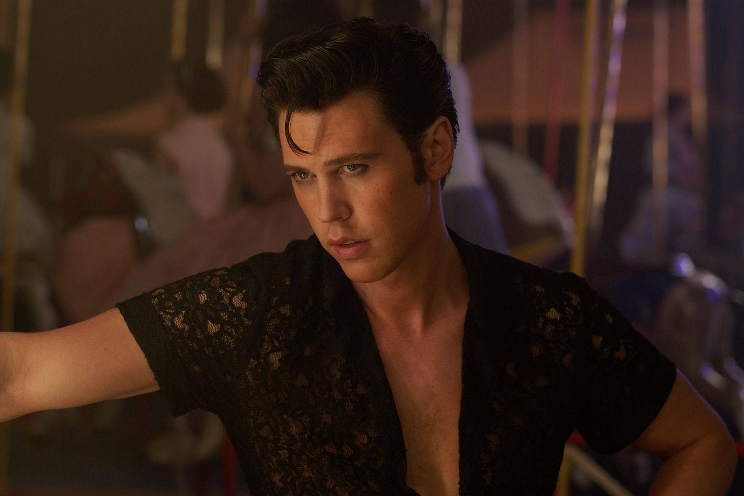 Austin Butler Elvis Movie Still Wallpaper