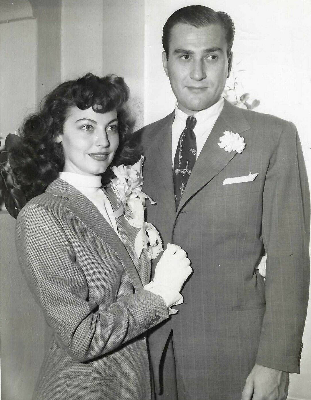 Ava Gardner With Artie Shaw Wallpaper