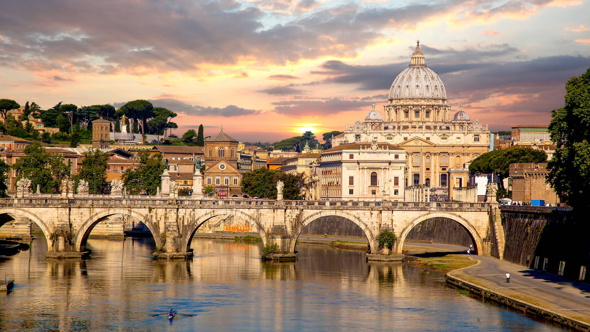 Beautiful Sunset In Vatican City Wallpaper