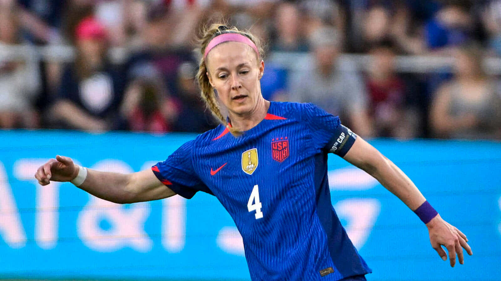 Becky Sauerbrunn U S A Soccer Action Wallpaper