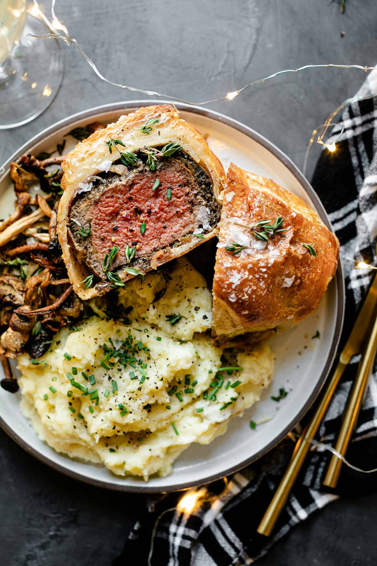 Beef Wellington Potato Mushrooms Wallpaper