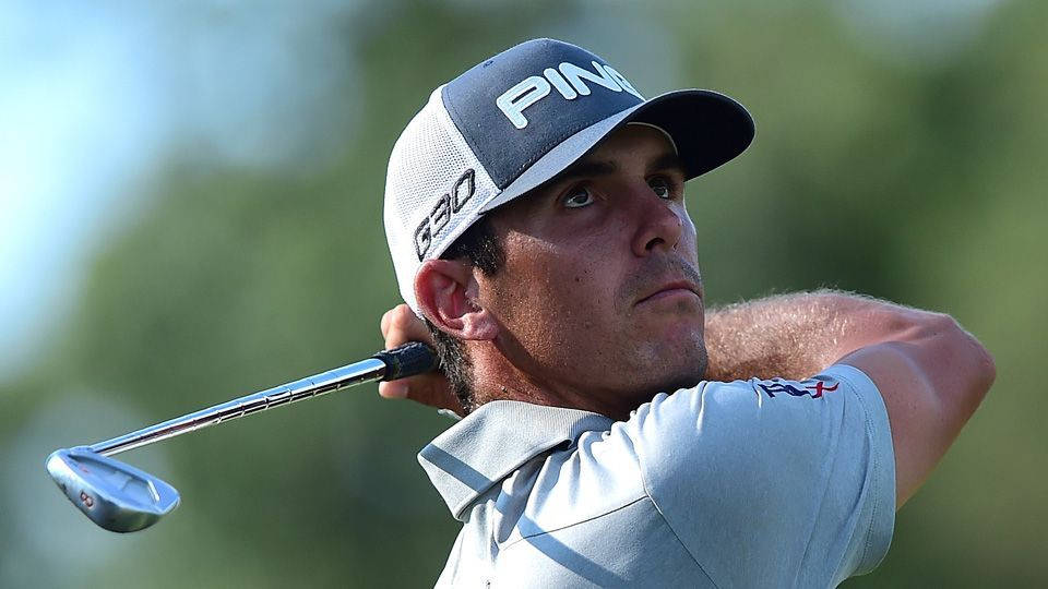 Billy Horschel Looking Up Wallpaper