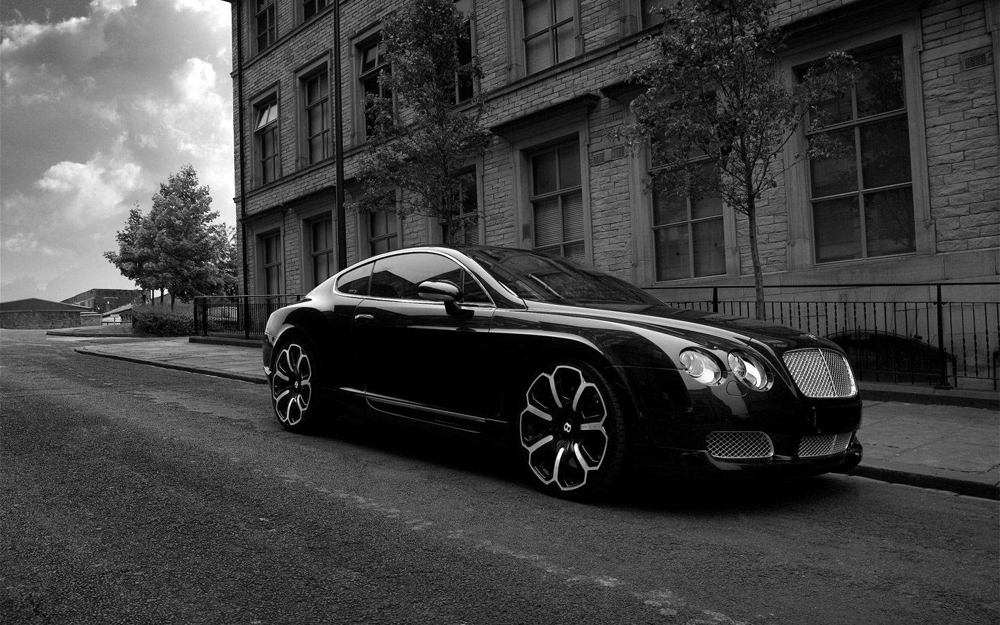Black And White Bentley Continental Gt Wallpaper