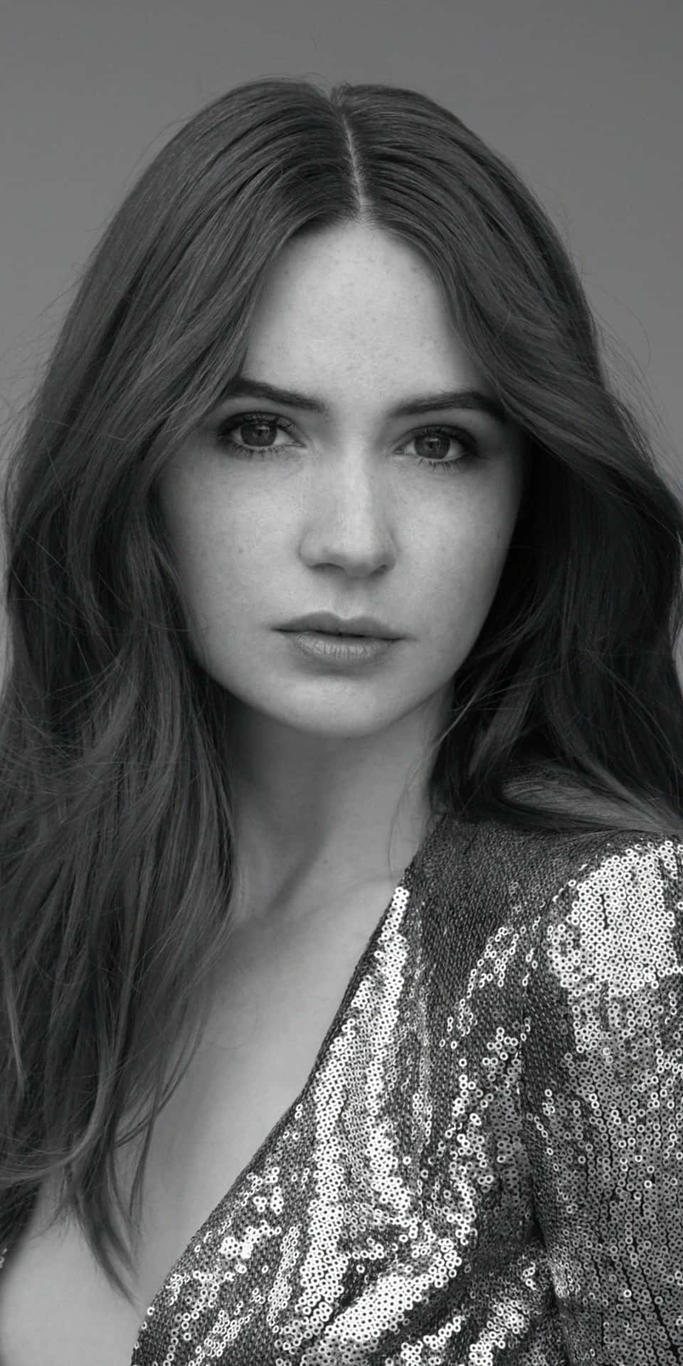 Guardians of the Galaxy' Star Karen Gillan's Esquire Shoot Is Out Of This  World, image size:960x1920