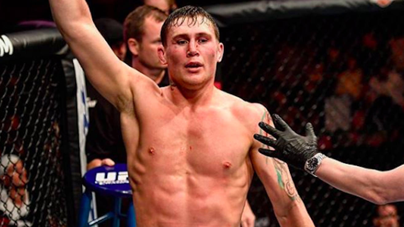 Bloodied Darren Till Winning Wallpaper