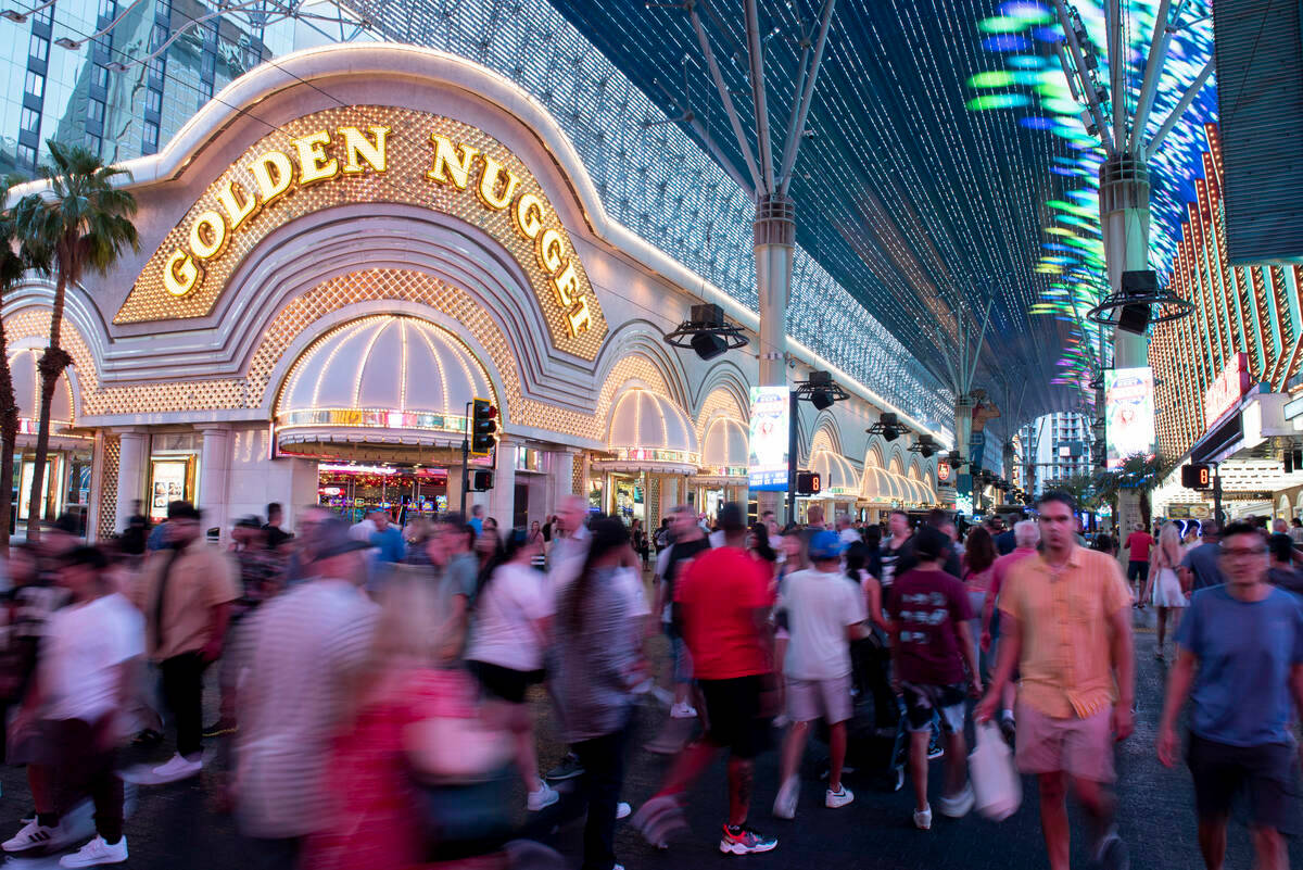 Blurry Crowd Fremont Street Wallpaper