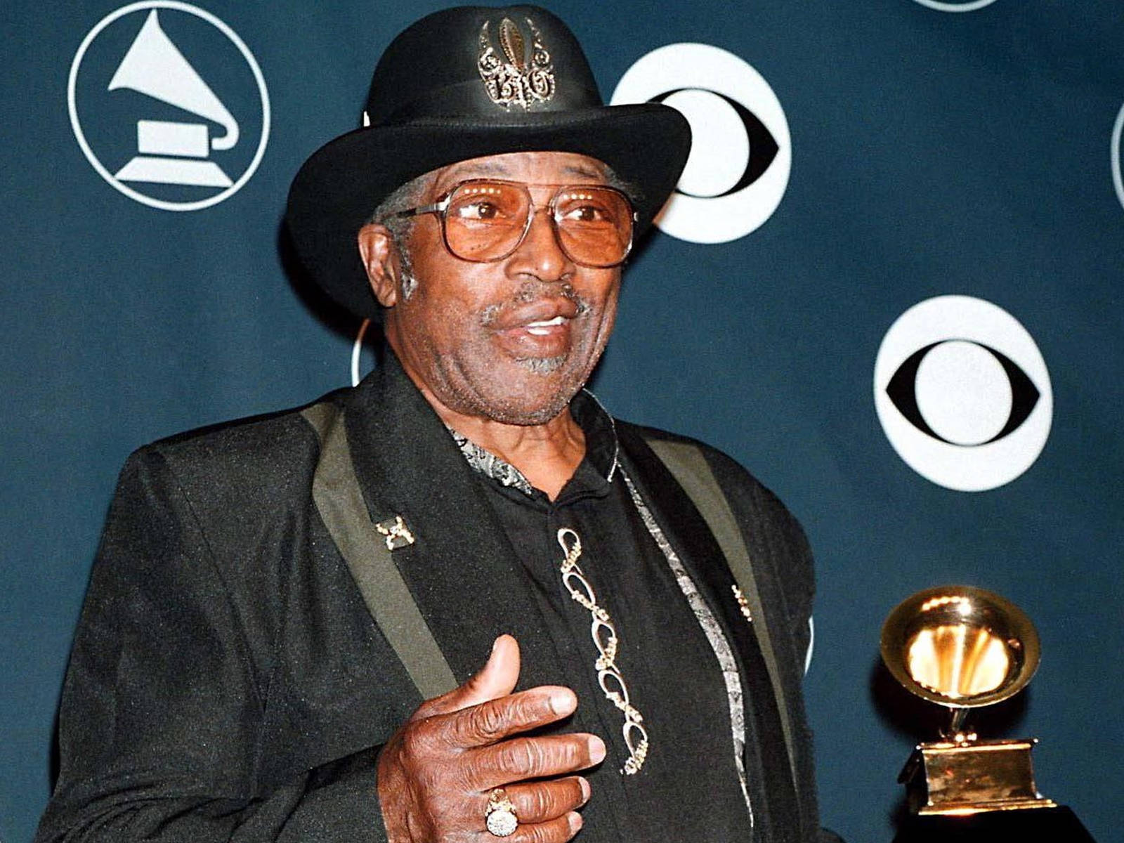 Bob Diddley Grammy Award 1998 Wallpaper