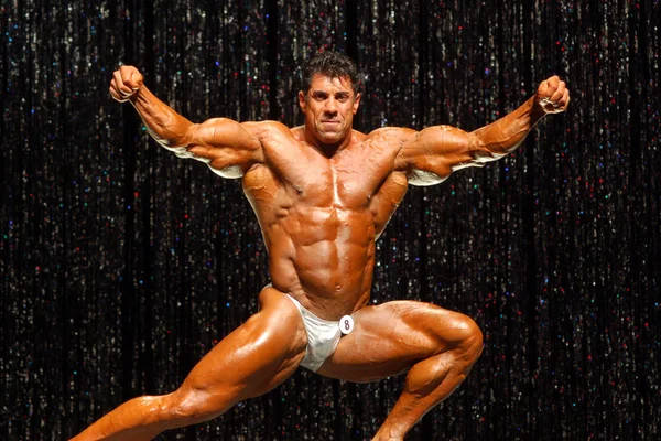 Bodybuilders Posing Hd Wallpaper