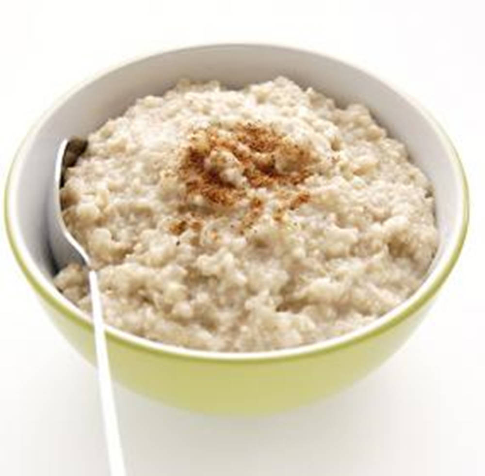 Bowl Of Oatmeal With Cinnamon Wallpaper