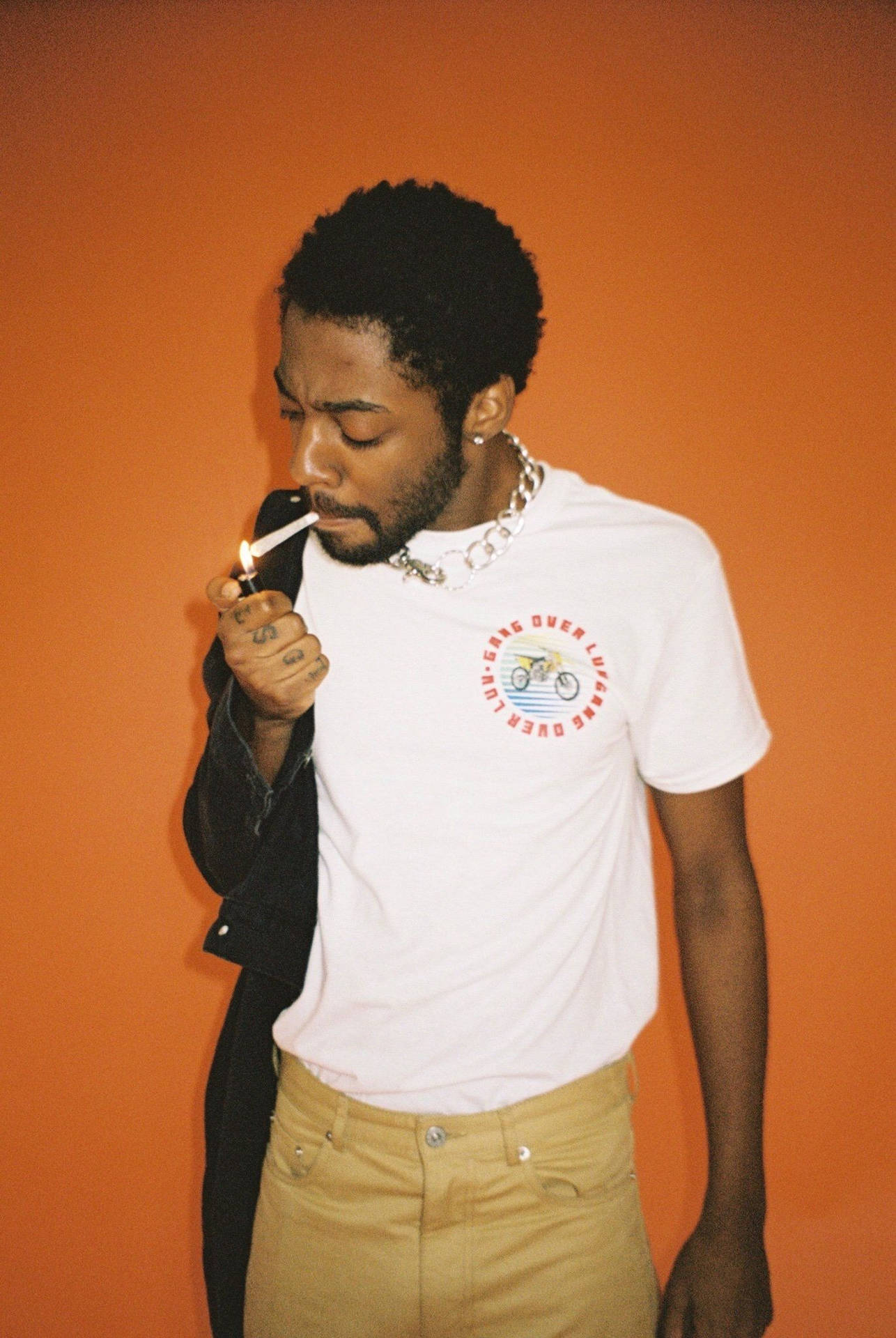 brent faiyaz cigarettes Brent Faiyaz Lighting A Cigarette Wallpaper