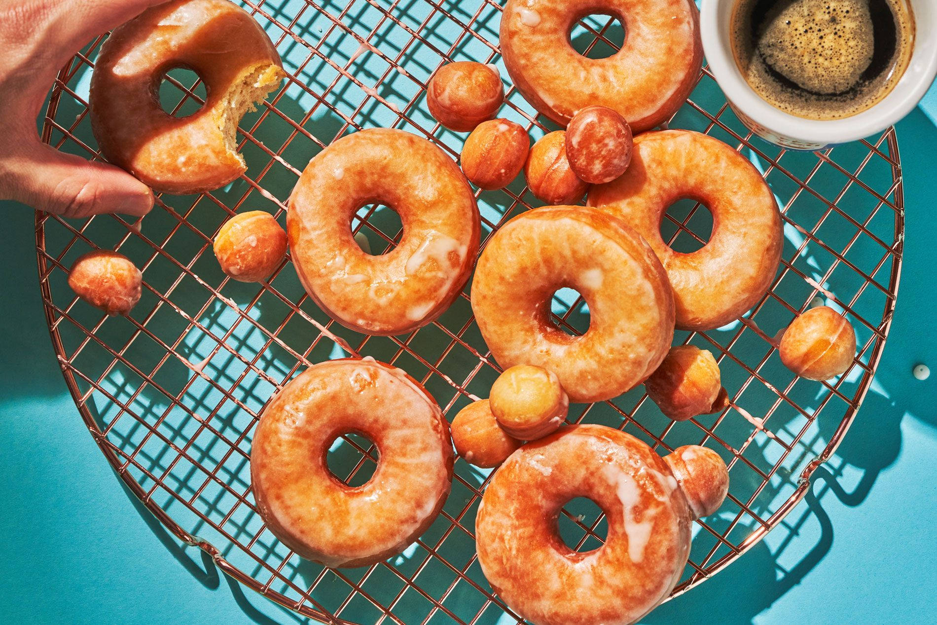 Brown Donuts On Grill Wallpaper