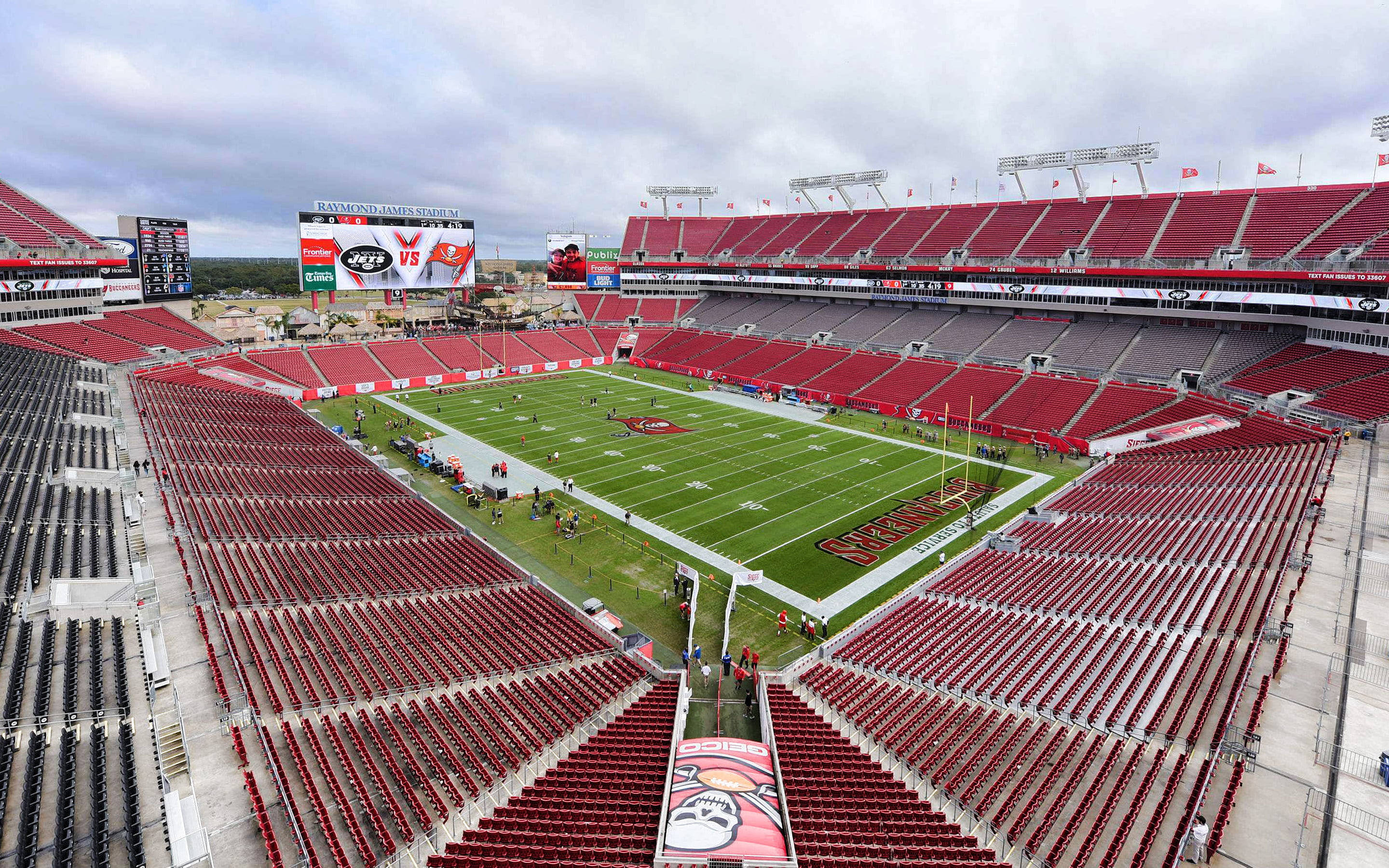 Buccaneers Raymond James Stadium Wallpaper