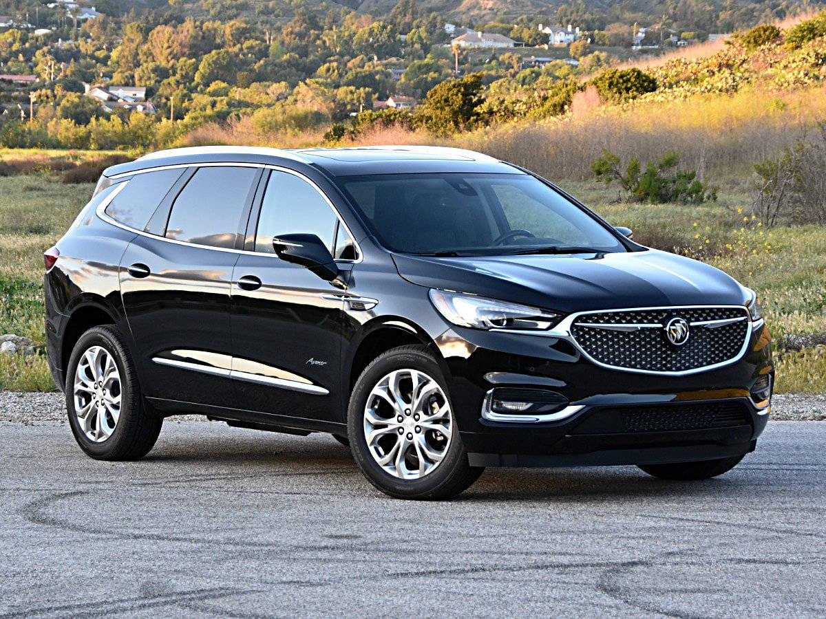 Buick Enclave In Test Course Wallpaper