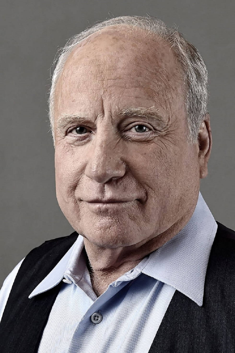 Calm Richard Dreyfuss Wallpaper