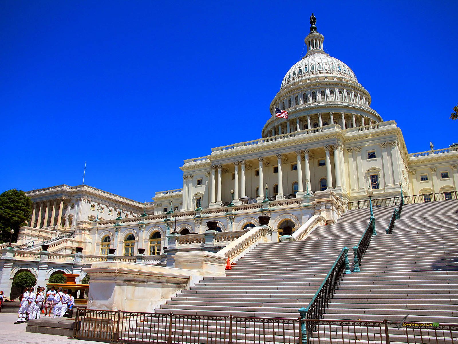 Capitol Hill Front View Wallpaper