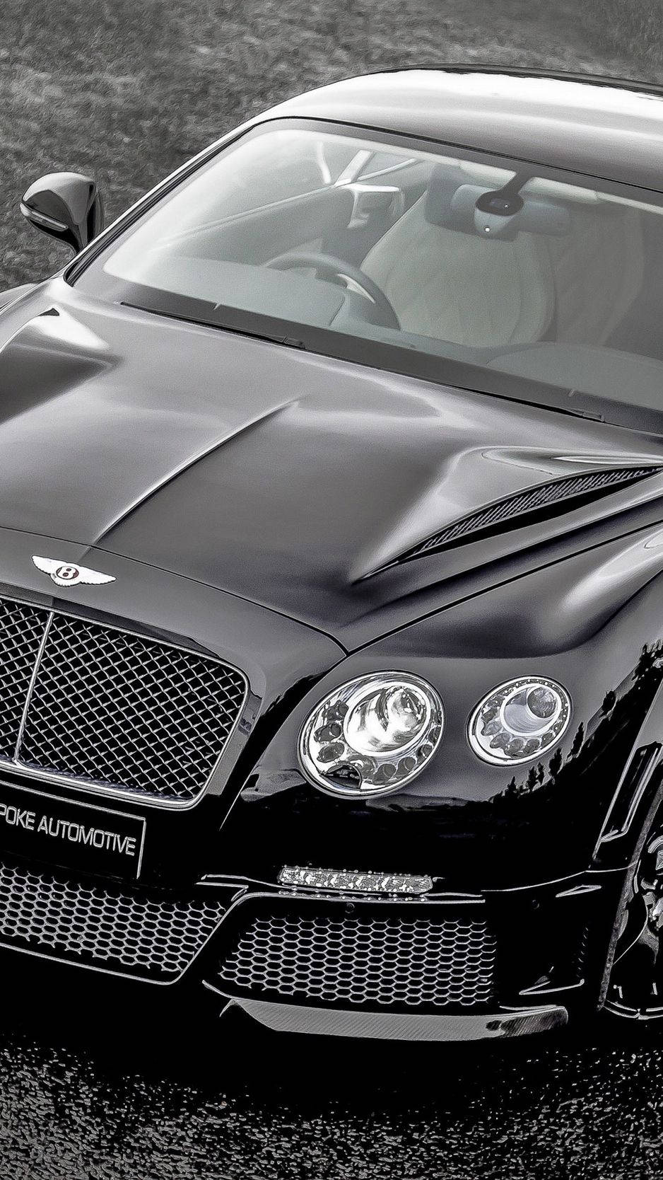 Caption: Luxurious Bentley-iphone Combo Wallpaper