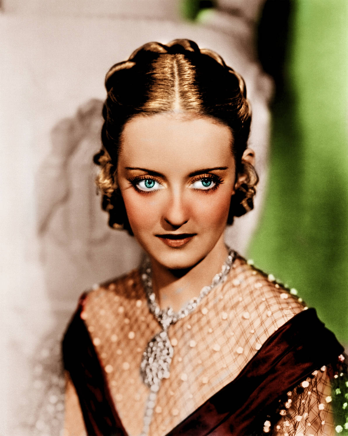 Captivating Bette Davis Portrait Painting Wallpaper