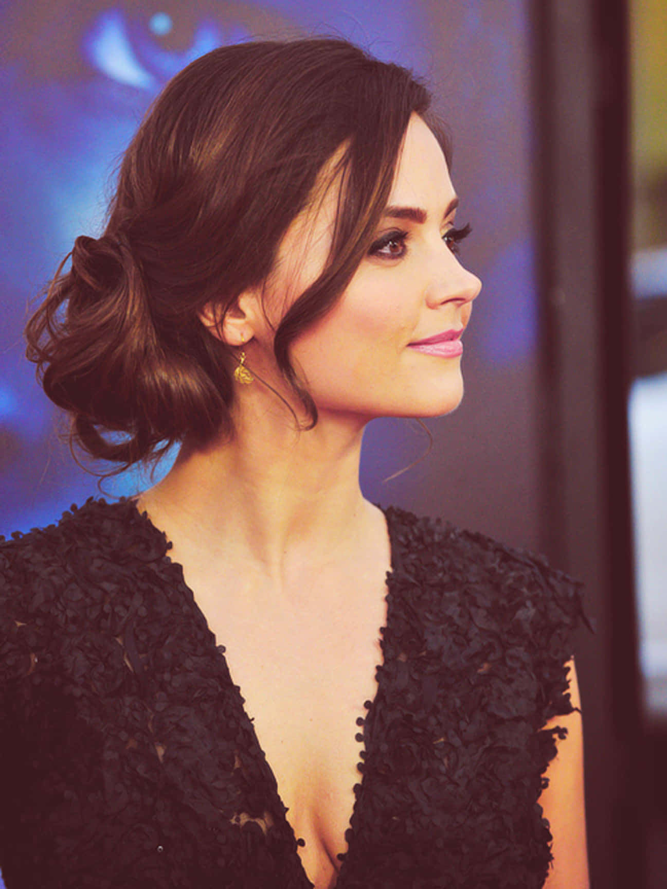 Captivating Jenna Coleman Smiling Radiantly Wallpaper