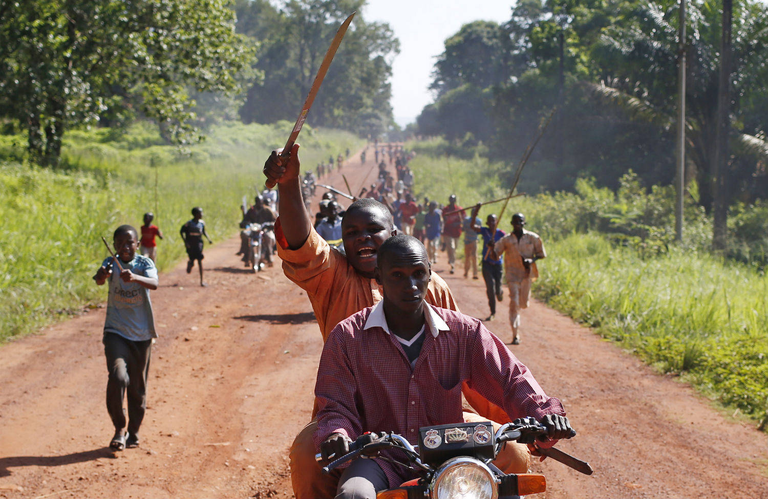 Capturing The Pace Of Life In Central African Republic Wallpaper