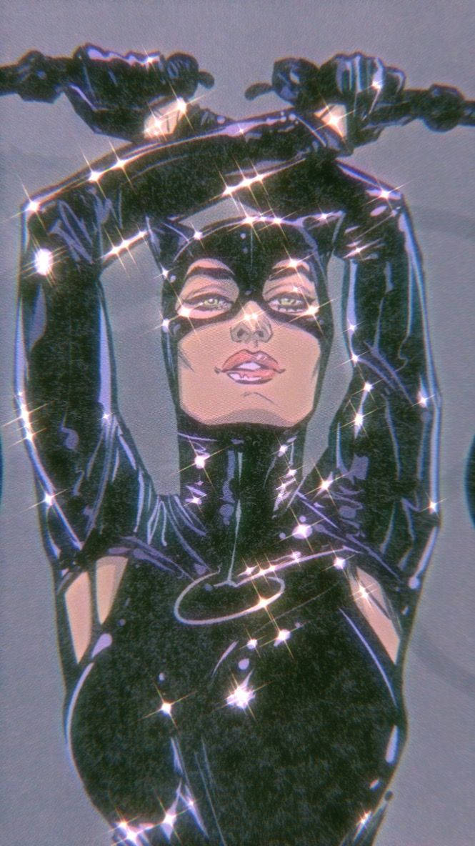 Catwoman Retro Filter Wallpaper