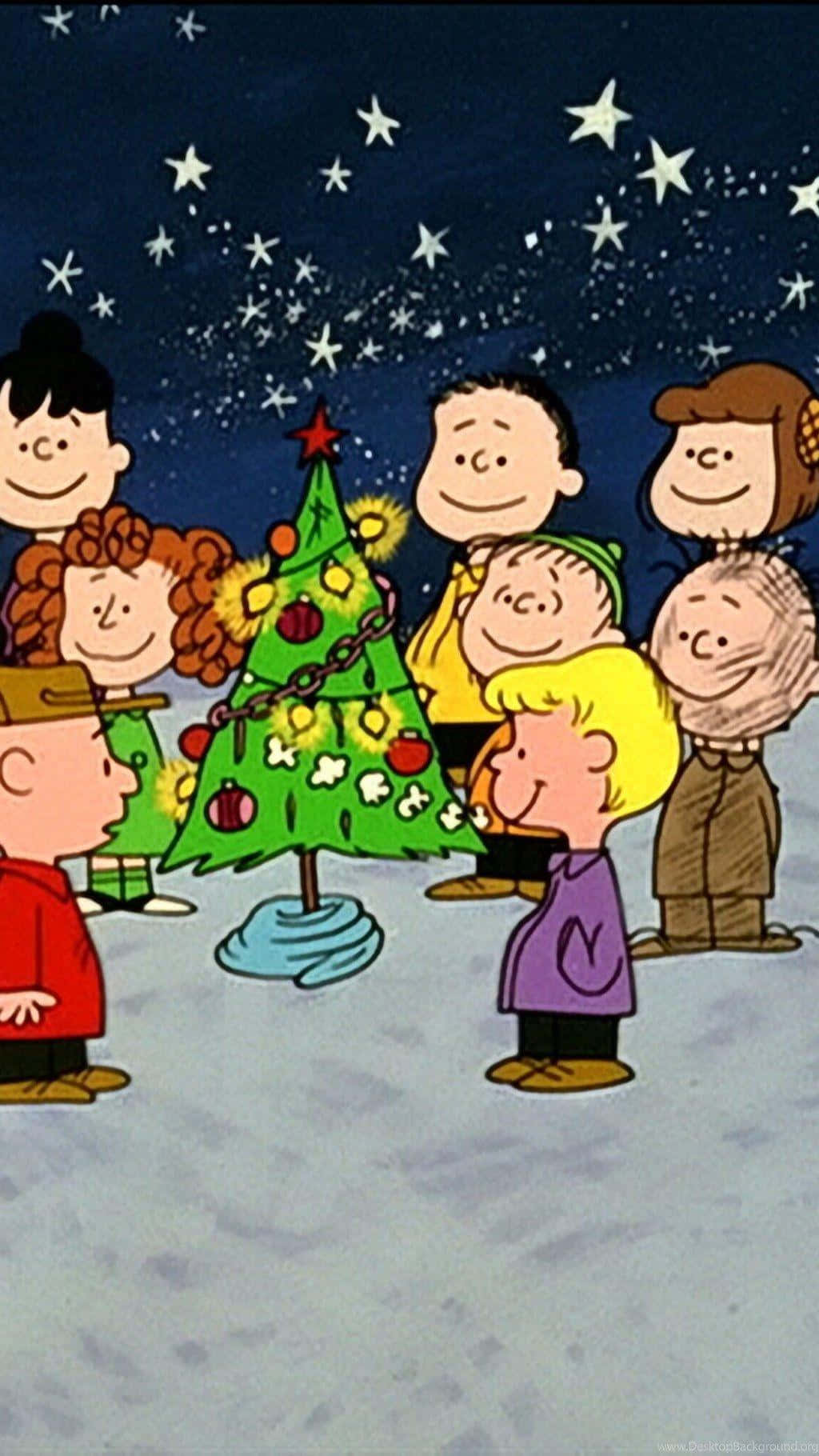 Celebrate The Joy Of The Season With Charlie Brown! Wallpaper