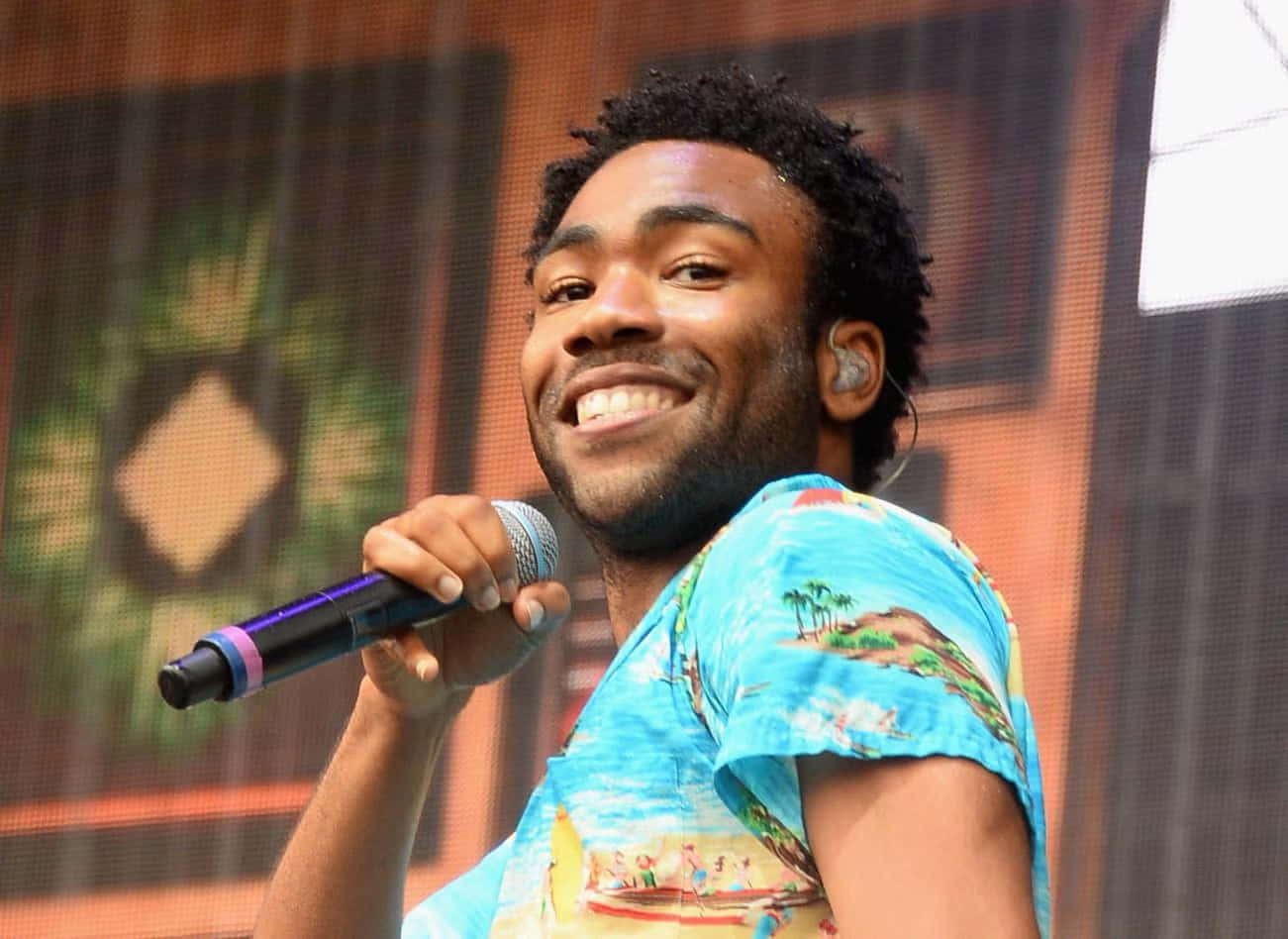 Childish Gambino Performing Live Wallpaper