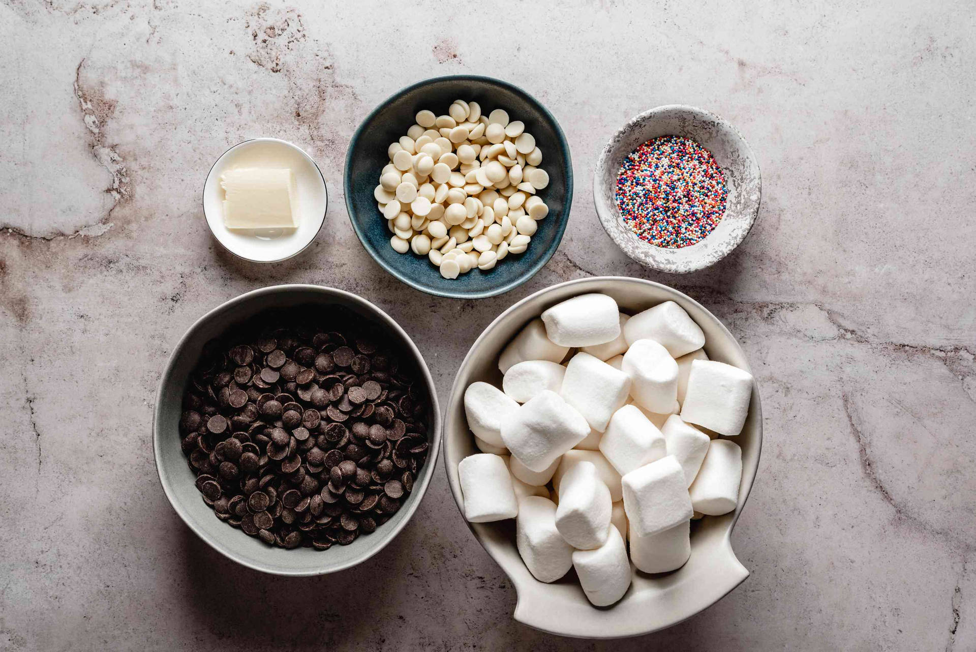 Chocolate Chips Marshmallows Wallpaper