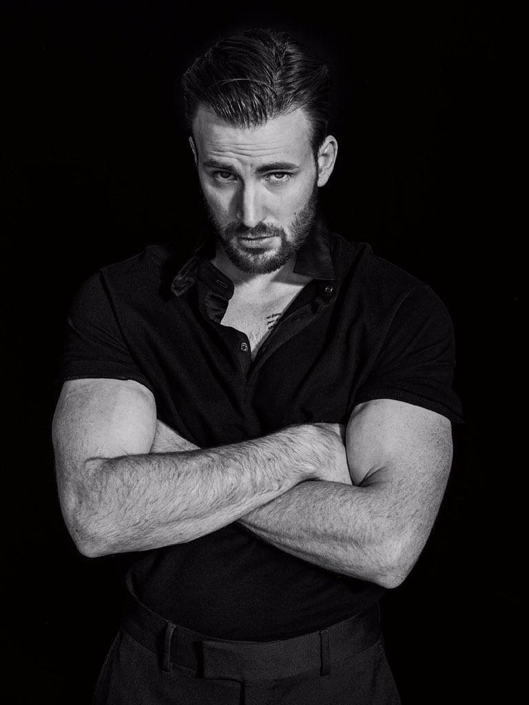 Chris Evans Fierce Look Wallpaper