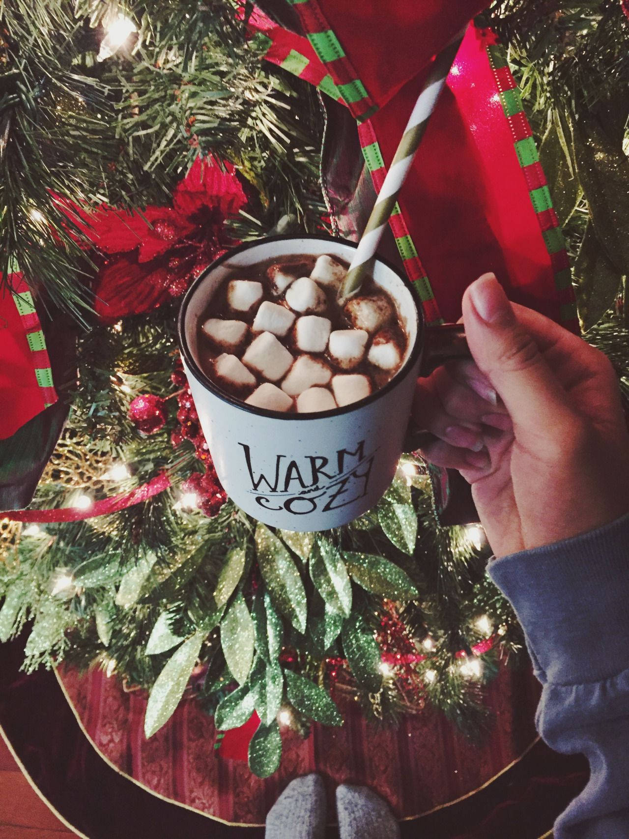 Christmas Pfp Hot Chocolate Wallpaper