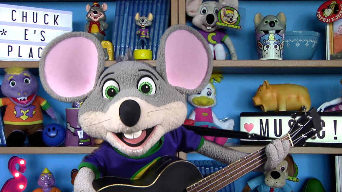 Chuck E Cheese Mascot Playing Guitar Wallpaper