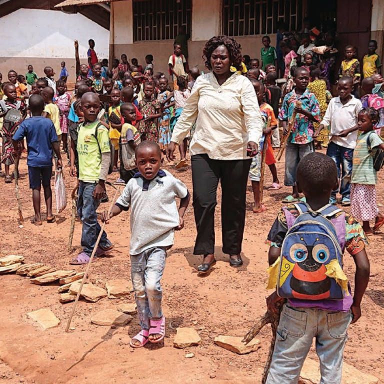 Civilians In Central African Republic Wallpaper