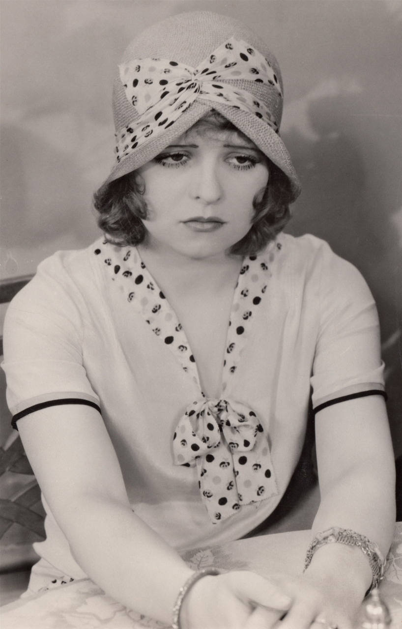 Clara Bow Sad Face Wallpaper