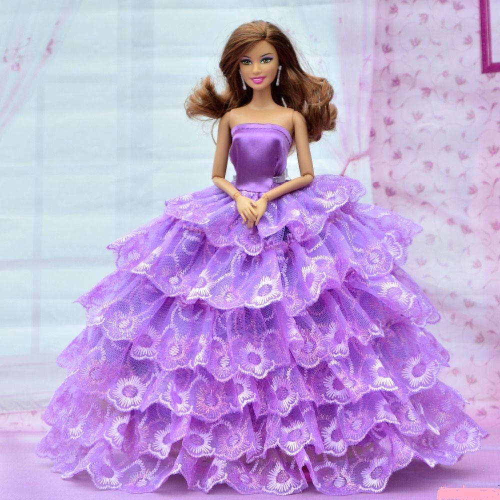 Classy Barbie In Purple Gown Wallpaper