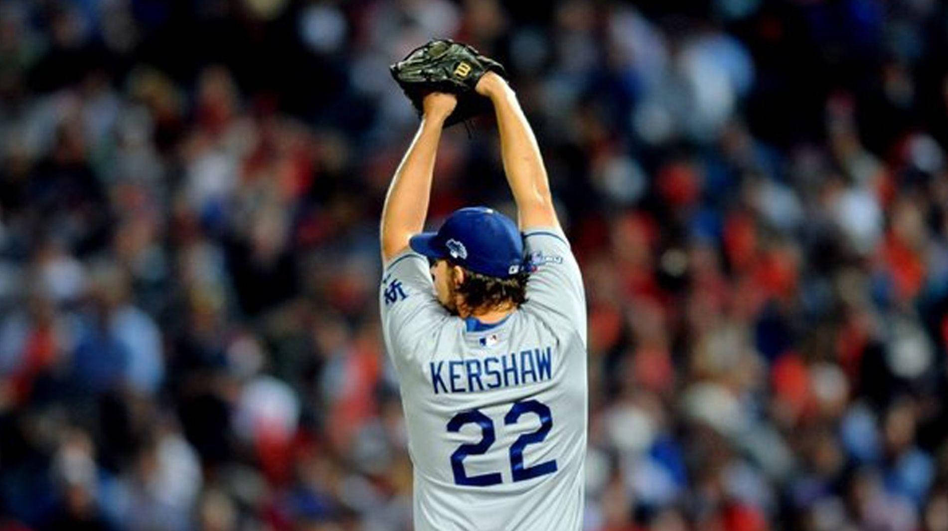 Clayton Kershaw Jersey Number 22 Wallpaper