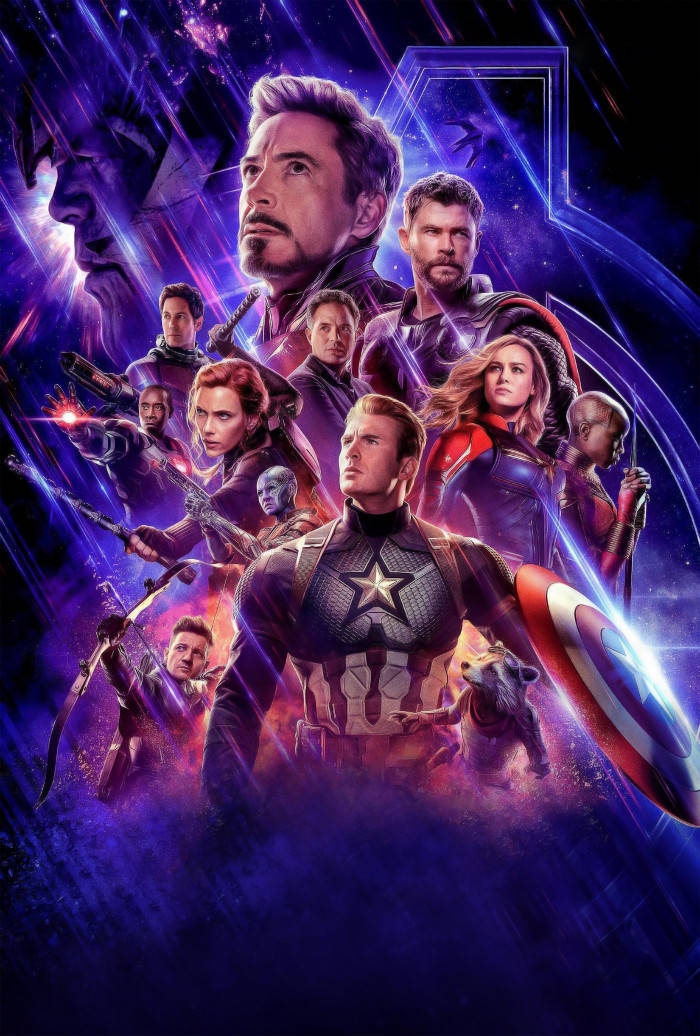 Cool Avengers Endgame Ensemble Poster Wallpaper