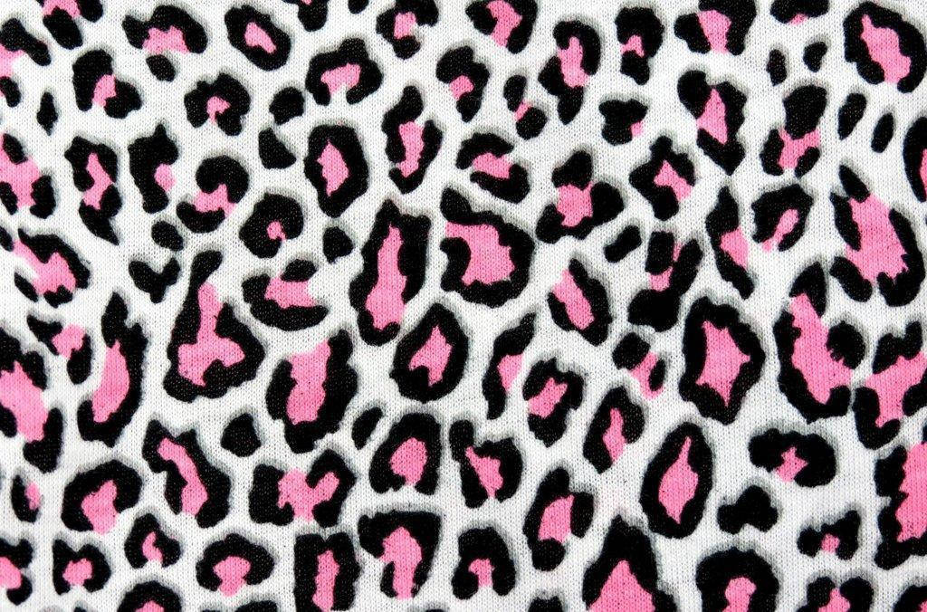 Cool Cute Leopard Pattern Wallpaper